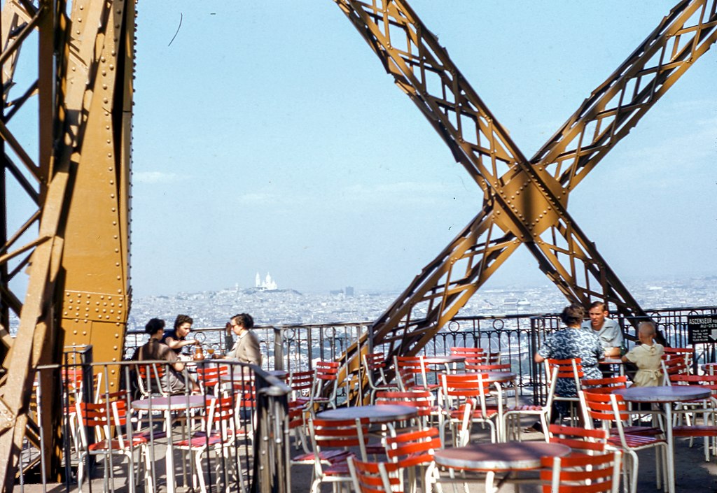 eiffel tower restaurant