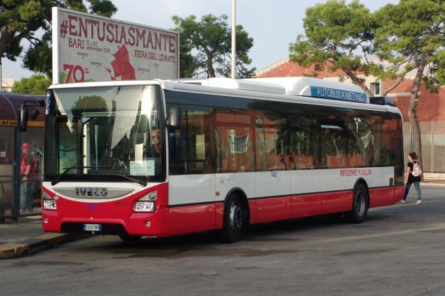 En bus de Rome en Sicile