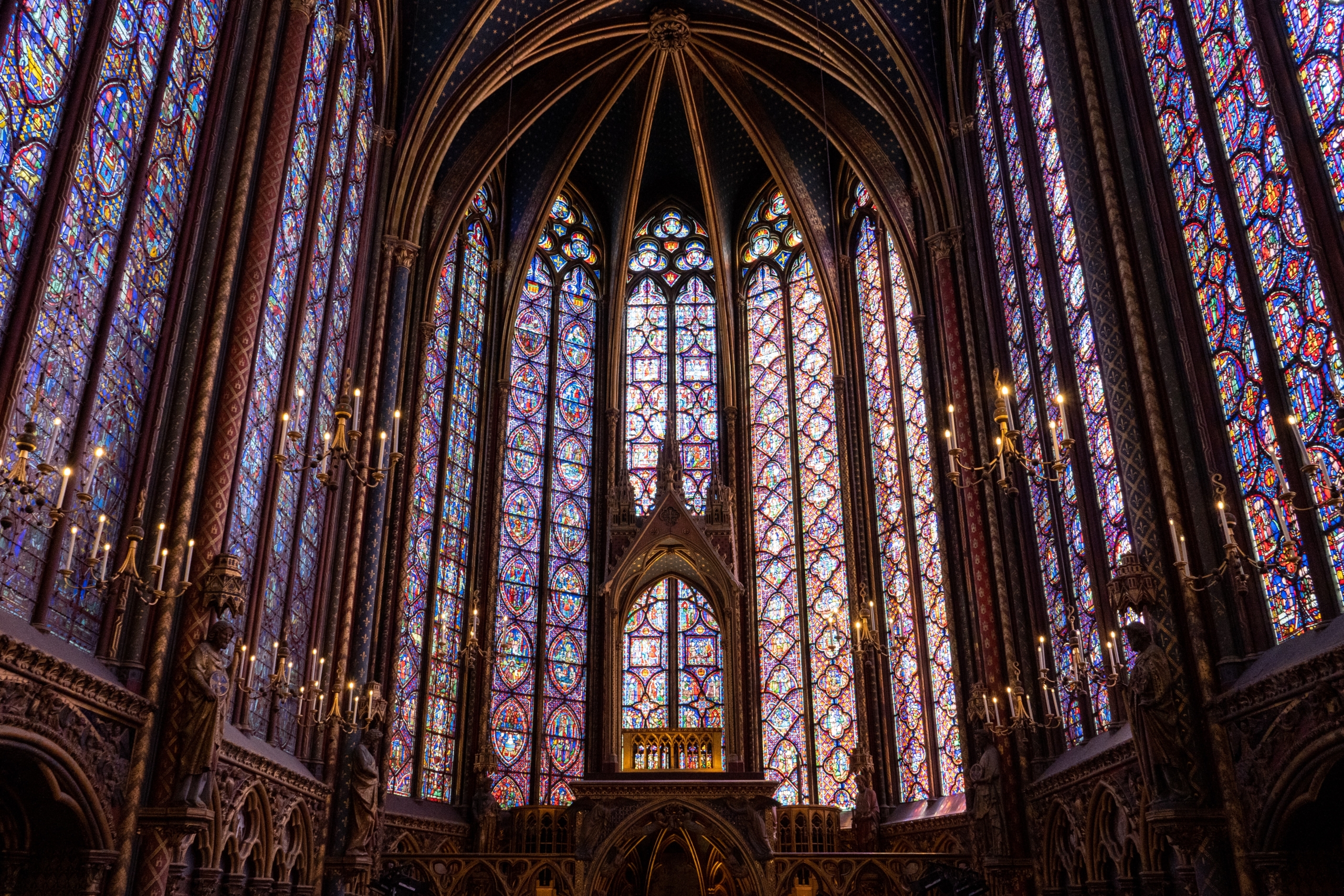 Sainte Chapelle inside