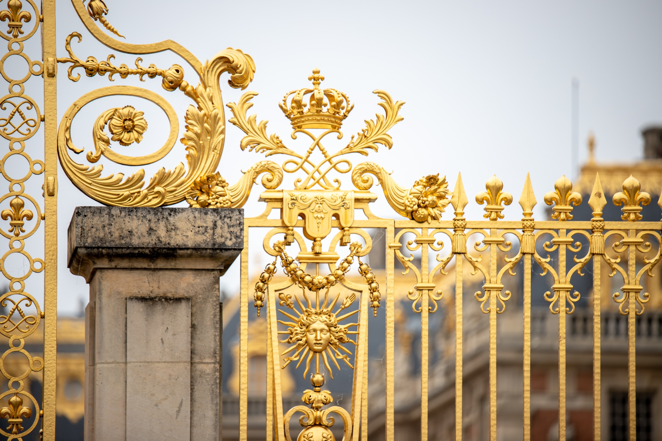 Versailles gate