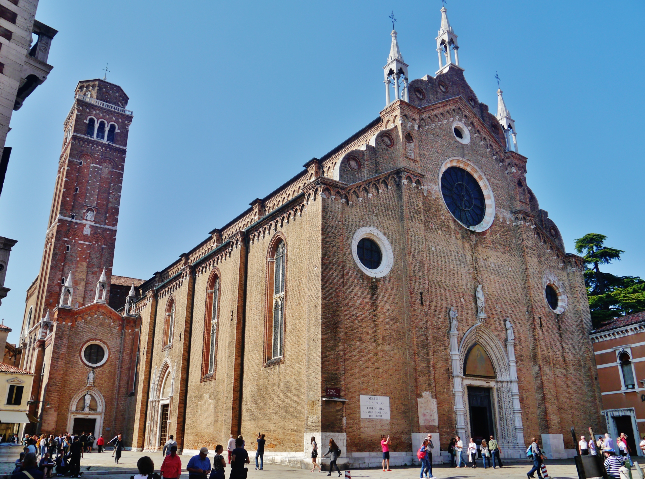 Basilique de Santa Maria Gloriosa dei Frari